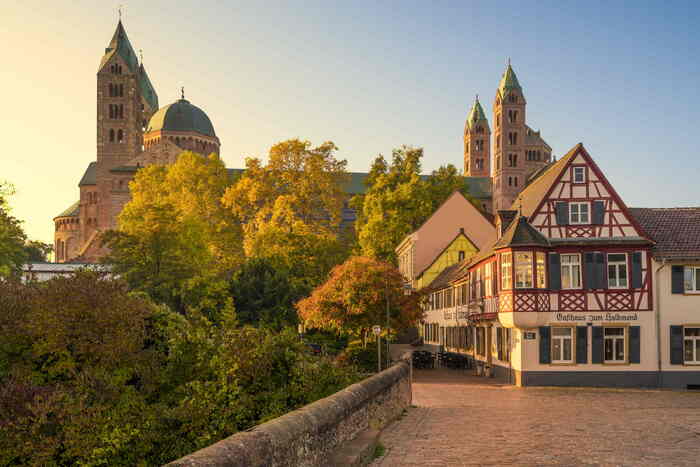 Shore excursions and activities on VIVA TIARA